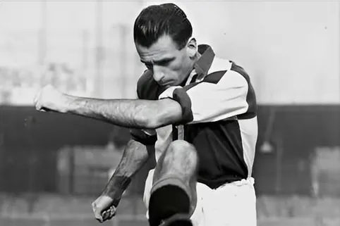 An image of Geoff Bradford